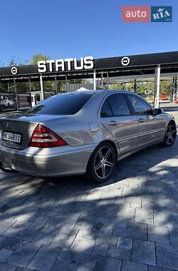 Седан Mercedes-Benz C-Class 2007 в 