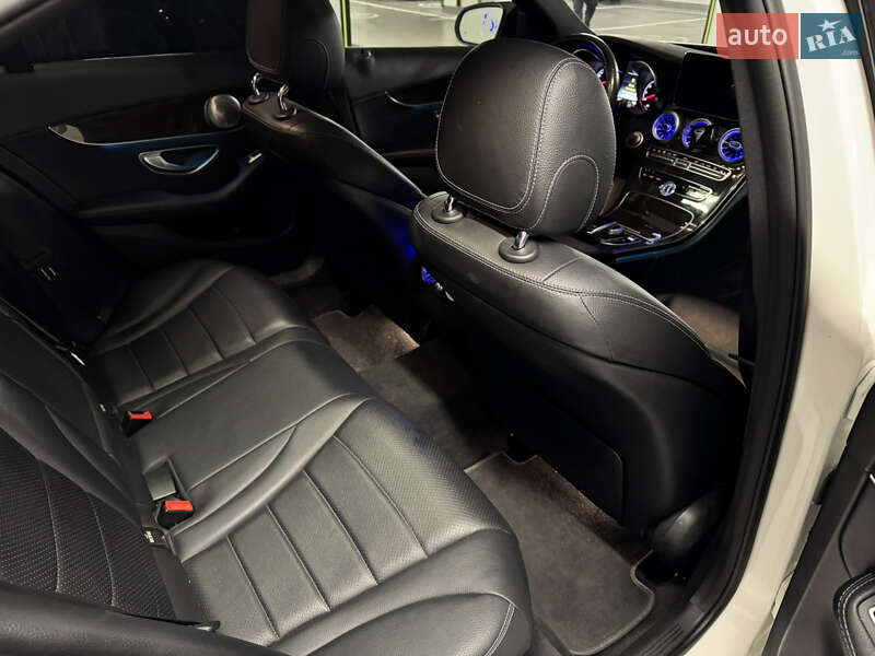 Седан Mercedes-Benz C-Class 2018 в Киеве фото 18 Седан Mercedes-Benz C-Class 2018 в Киеве