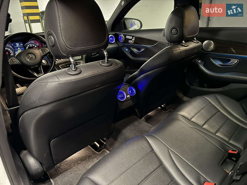 Седан Mercedes-Benz C-Class 2018 в Киеве фото 22 Седан Mercedes-Benz C-Class 2018 в Киеве