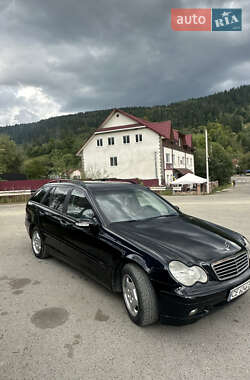 Універсал Mercedes-Benz C-Class 2002 в Верховині