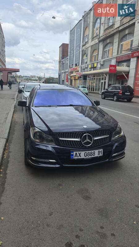 Mercedes-Benz C-Class 2015