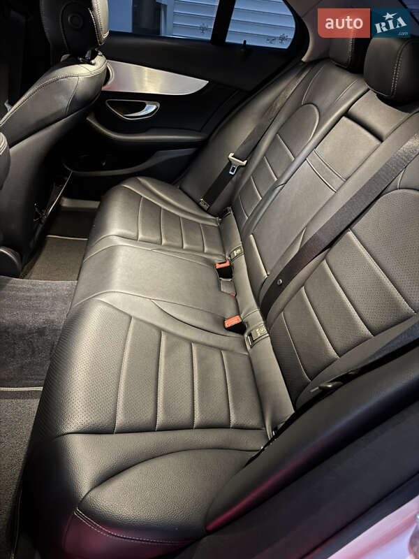 Седан Mercedes-Benz C-Class 2015 в Киеве