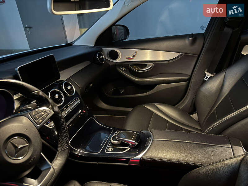 Седан Mercedes-Benz C-Class 2015 в Киеве