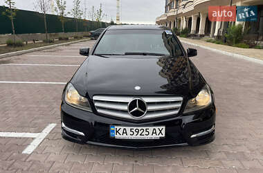 Седан Mercedes-Benz C-Class 2011 в 
