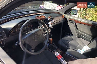 Седан Mercedes-Benz C-Class 1995 в 