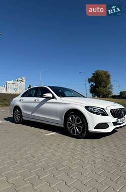 Mercedes-Benz C-Class 2016