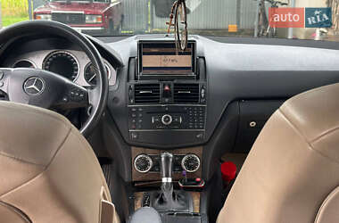 Седан Mercedes-Benz C-Class 2007 в 
