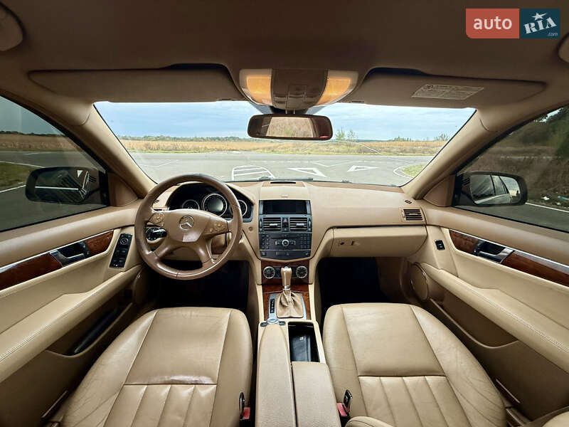 Седан Mercedes-Benz C-Class 2008 в Ніжині фото 2 Седан Mercedes-Benz C-Class 2008 в Ніжині