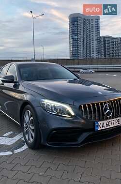Седан Mercedes-Benz C-Class 2015 в Києві