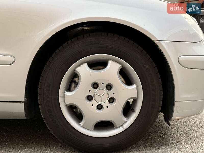 Седан Mercedes-Benz C-Class 2001 в Харкові