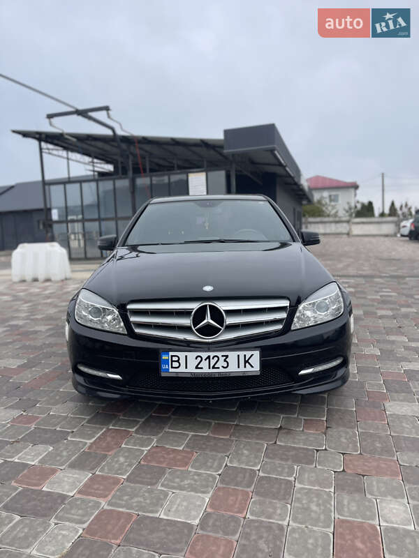 Mercedes-Benz C-Class 2010