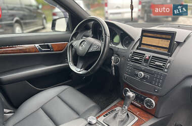 Седан Mercedes-Benz C-Class 2010 в 