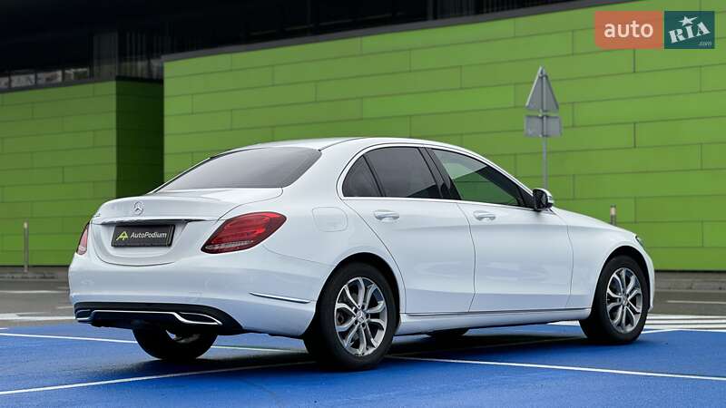 Седан Mercedes-Benz C-Class 2014 в Киеве