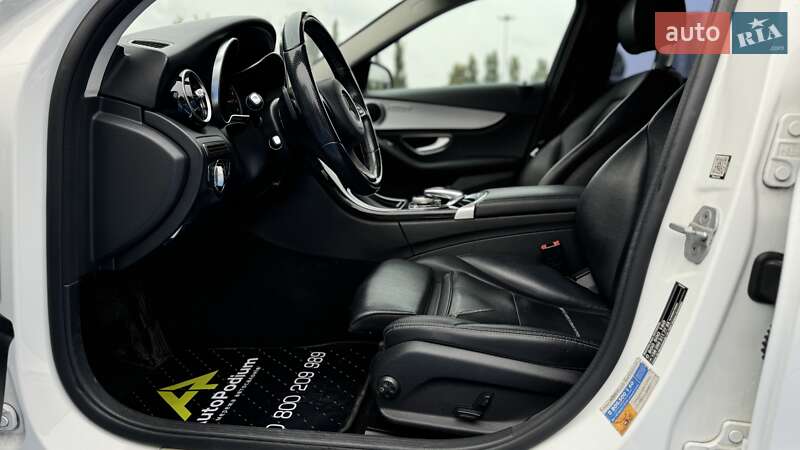 Седан Mercedes-Benz C-Class 2014 в Киеве