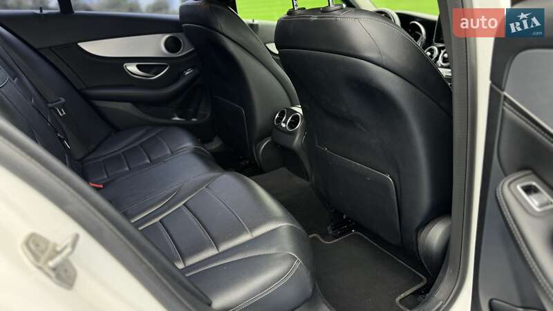 Седан Mercedes-Benz C-Class 2014 в Киеве