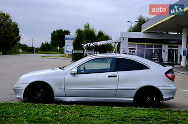 Купе Mercedes-Benz C-Class 2003 в 
