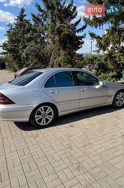 Седан Mercedes-Benz C-Class 2001 в 