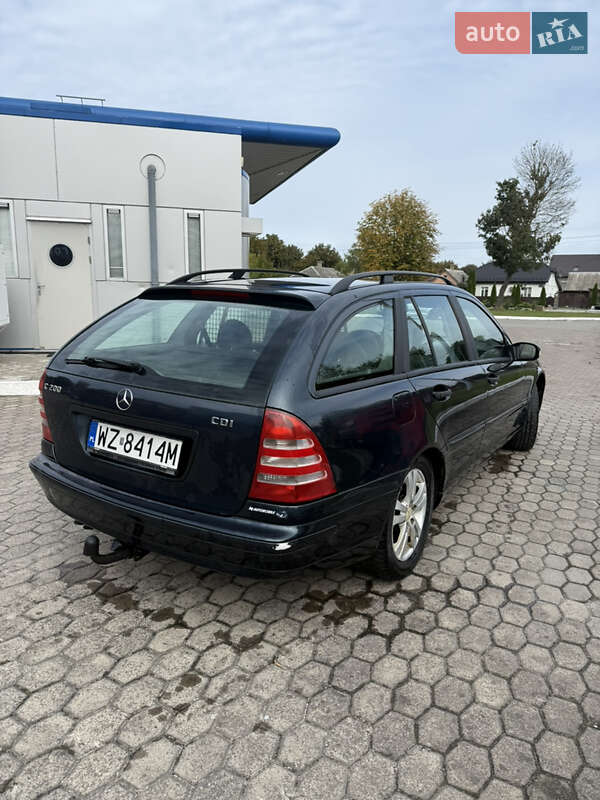 Универсал Mercedes-Benz C-Class 2004 в Костополе