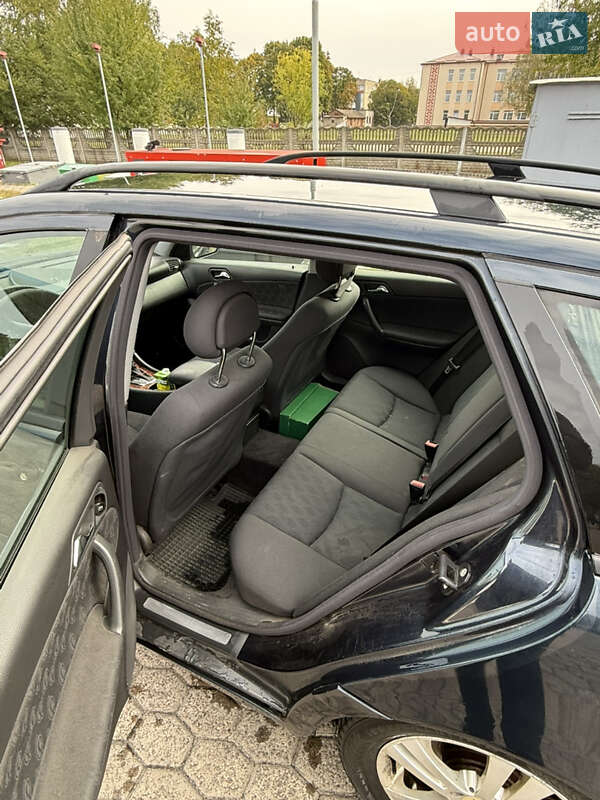Универсал Mercedes-Benz C-Class 2004 в Костополе