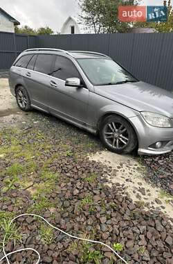 Mercedes-Benz C-Class 2011