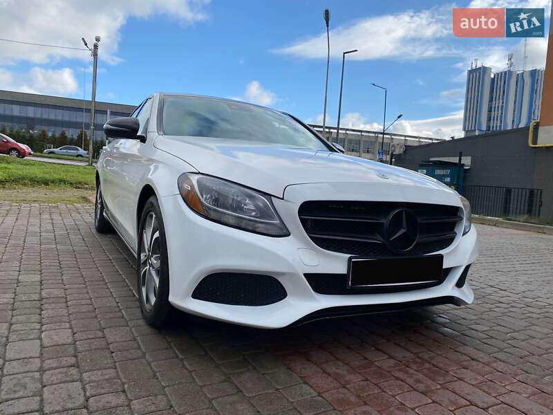 Седан Mercedes-Benz C-Class 2016 в Ивано-Франковске