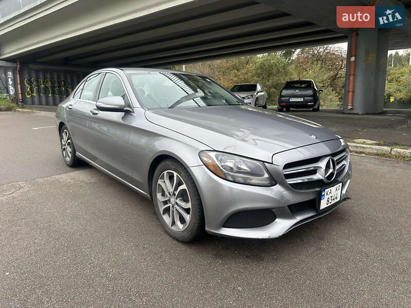 Седан Mercedes-Benz C-Class 2015 в Киеве