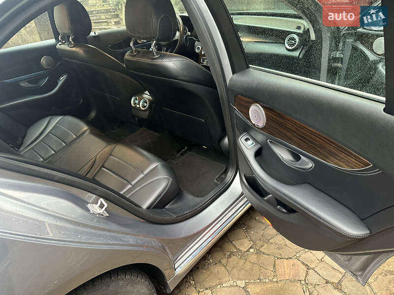 Седан Mercedes-Benz C-Class 2015 в Киеве