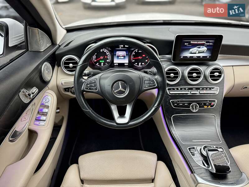 Седан Mercedes-Benz C-Class 2016 в Києві