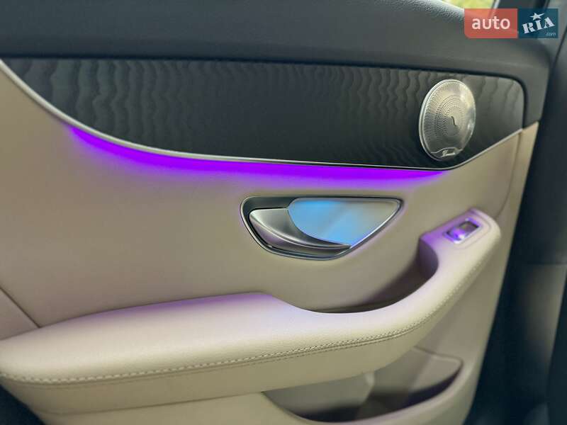 Седан Mercedes-Benz C-Class 2016 в Києві