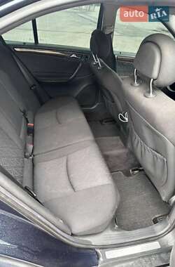 Седан Mercedes-Benz C-Class 2001 в 