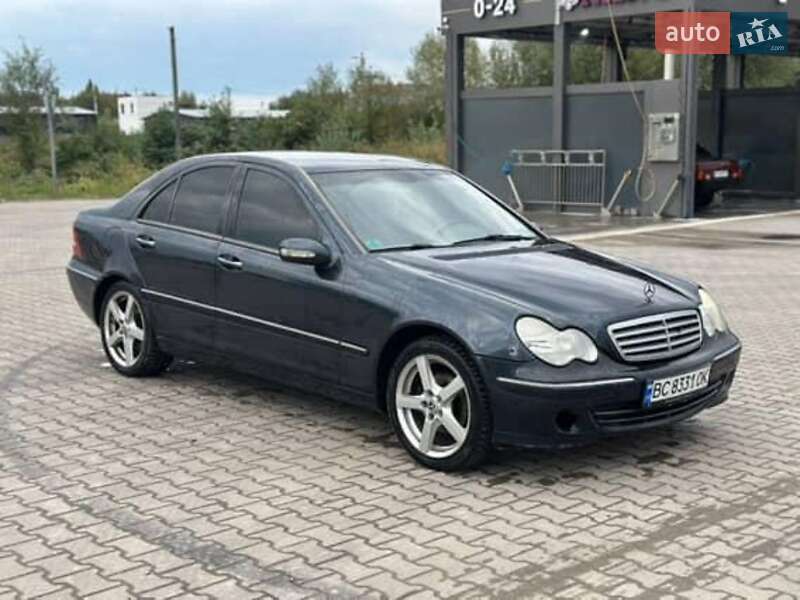 Седан Mercedes-Benz C-Class 2001 в Львове