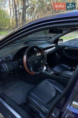 Седан Mercedes-Benz C-Class 2000 в 