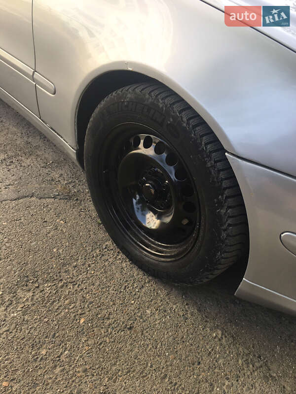 Купе Mercedes-Benz C-Class 2001 в Ивано-Франковске