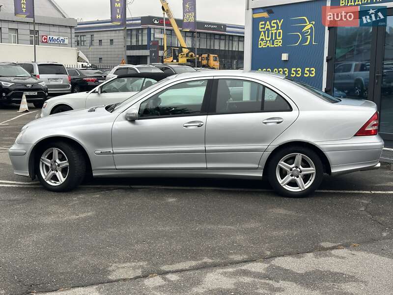 Седан Mercedes-Benz C-Class 2007 в Киеве фото 10 Седан Mercedes-Benz C-Class 2007 в Киеве