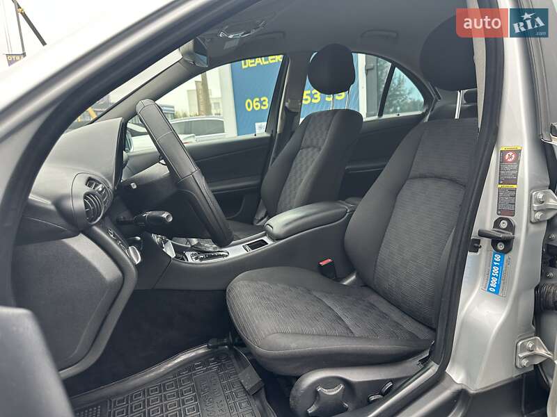 Седан Mercedes-Benz C-Class 2007 в Киеве фото 17 Седан Mercedes-Benz C-Class 2007 в Киеве