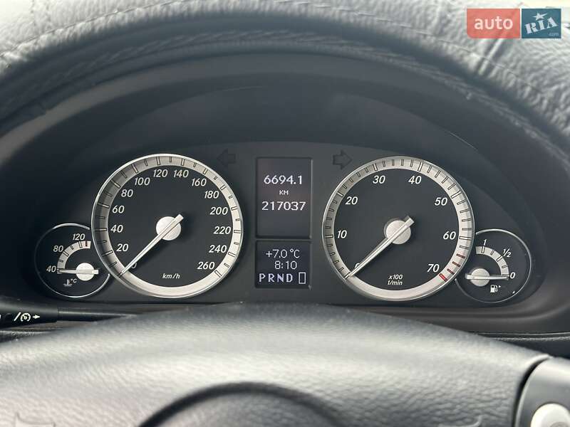 Седан Mercedes-Benz C-Class 2007 в Киеве фото 21 Седан Mercedes-Benz C-Class 2007 в Киеве