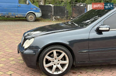 Седан Mercedes-Benz C-Class 2001 в 