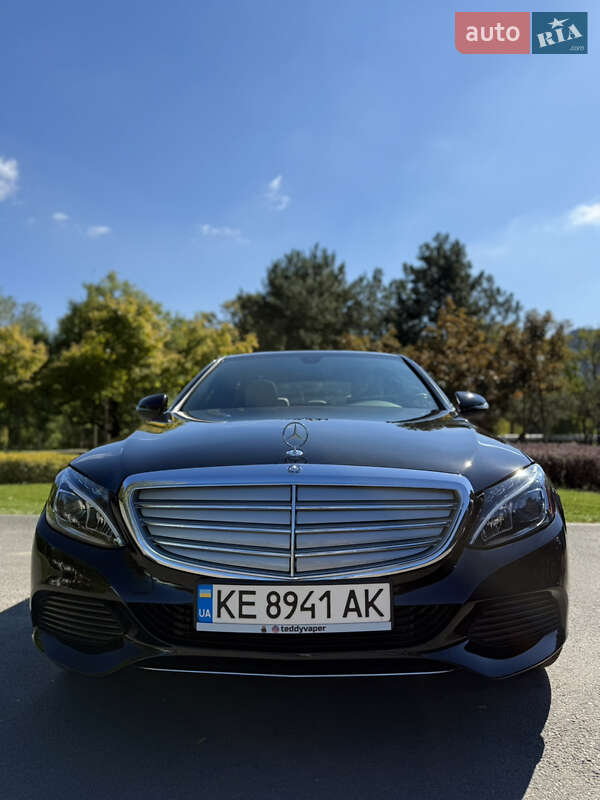 Седан Mercedes-Benz C-Class 2016 в Днепре