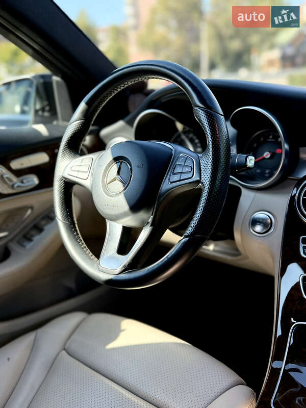 Седан Mercedes-Benz C-Class 2016 в Днепре