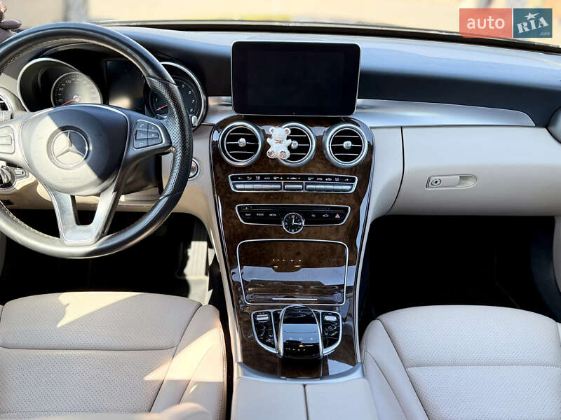 Седан Mercedes-Benz C-Class 2016 в Днепре