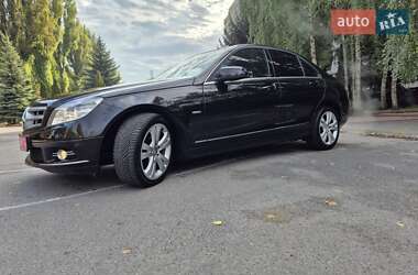 Седан Mercedes-Benz C-Class 2011 в 