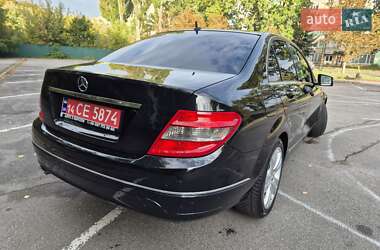 Седан Mercedes-Benz C-Class 2011 в 