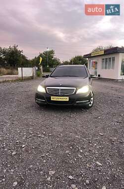 Универсал Mercedes-Benz C-Class 2011 в 