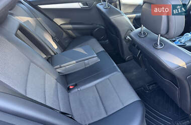 Седан Mercedes-Benz C-Class 2011 в 