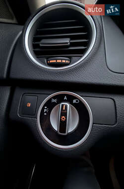 Седан Mercedes-Benz C-Class 2011 в 
