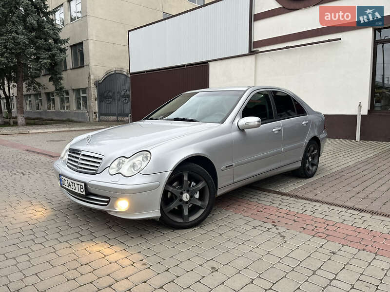 Седан Mercedes-Benz C-Class 2006 в 