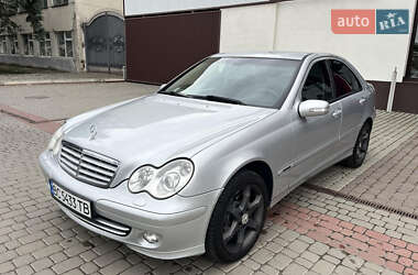 Седан Mercedes-Benz C-Class 2006 в 