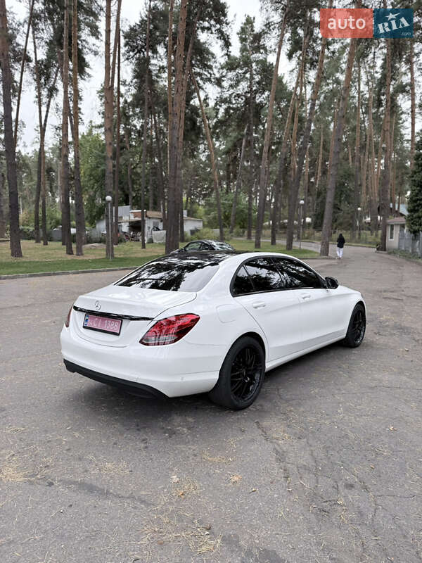 Седан Mercedes-Benz C-Class 2016 в Черкасах