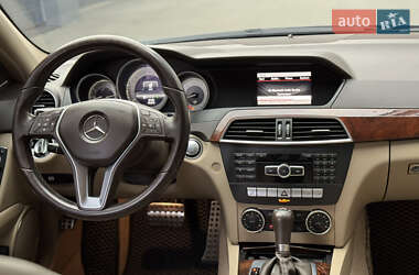 Седан Mercedes-Benz C-Class 2012 в 
