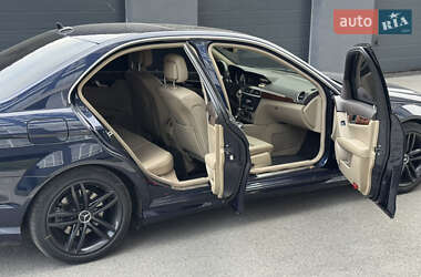 Седан Mercedes-Benz C-Class 2012 в 